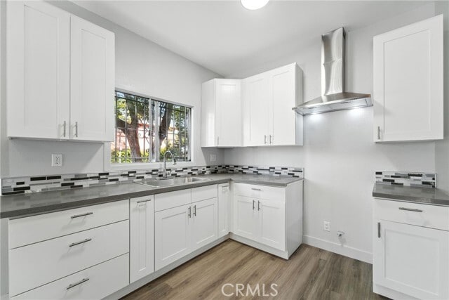 Building Photo - 873 W 41st Dr