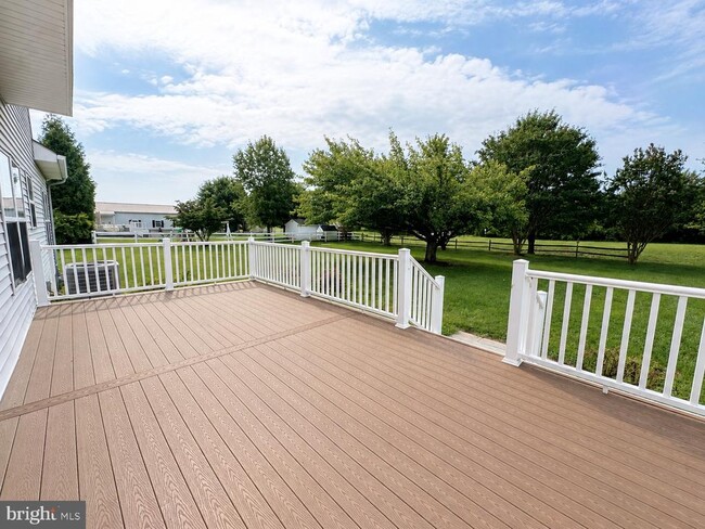 Building Photo - 1302 Ponderosa Dr
