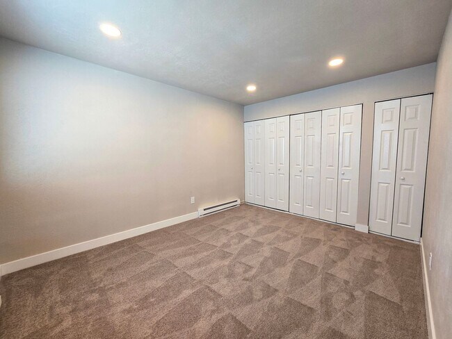 Building Photo - 3515 Hayden Pl