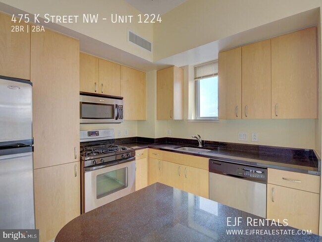 Building Photo - 475 K St NW