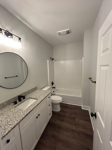 Building Photo - 41255 Bush Ln