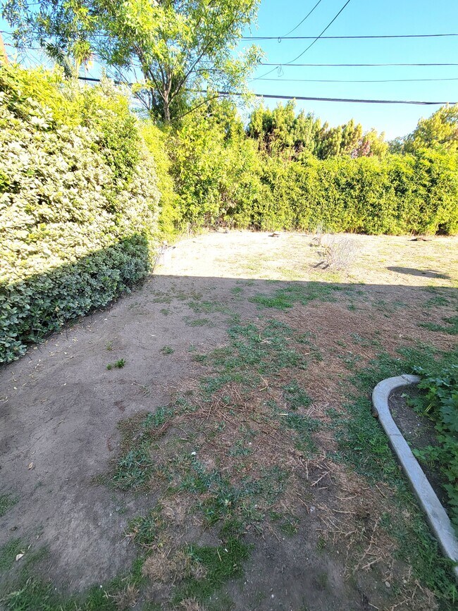 Building Photo - 224 Cabrillo Rd