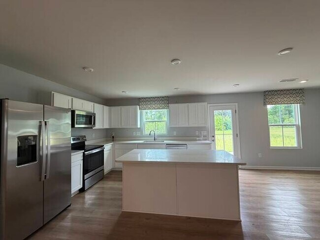 Building Photo - Galaxy Property Management