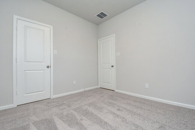 Building Photo - 16493 Moss Ln