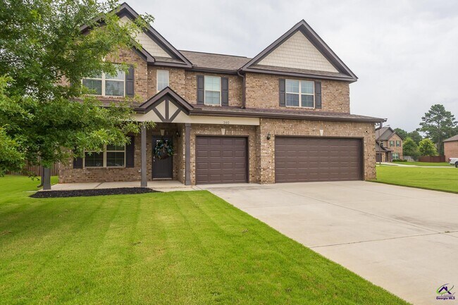 Building Photo - 202 Warhawk Dr