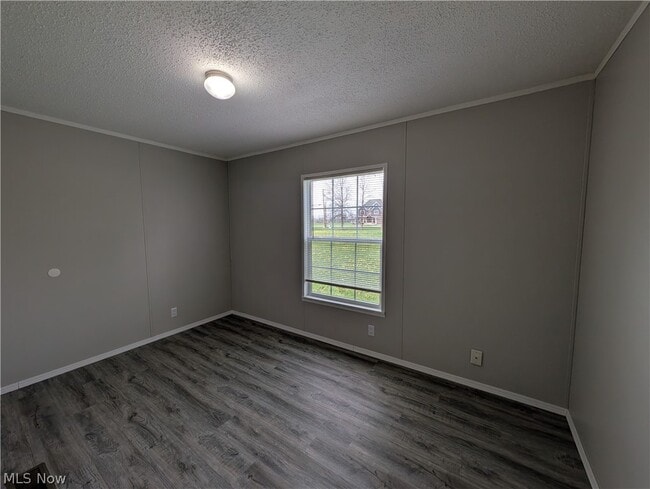 Building Photo - 135 Kenny Brook Ln