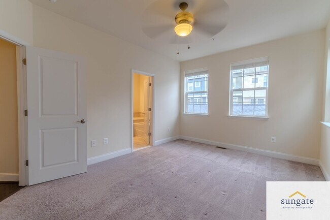 Building Photo - 5757 Richards Valley Rd