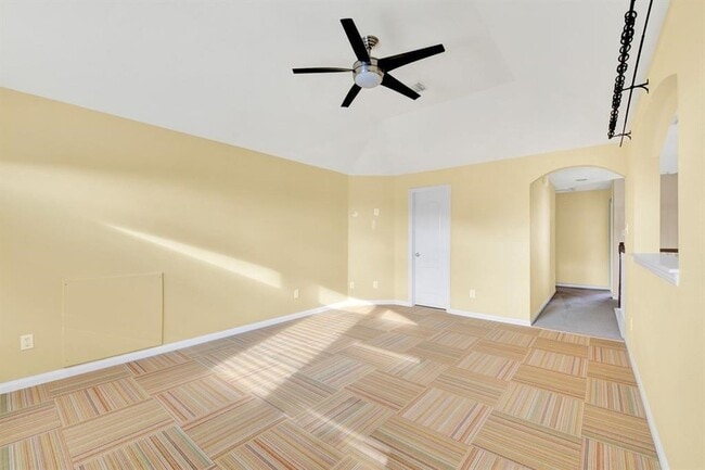 Building Photo - 25431 Hall Meadow Ln