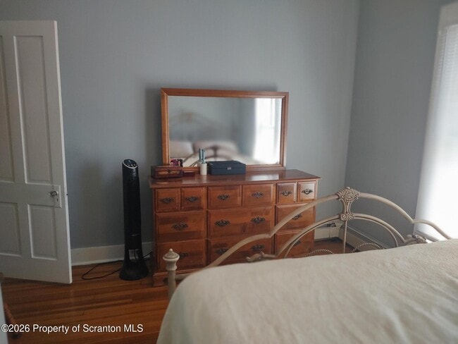 Building Photo - 1019 Delaware St