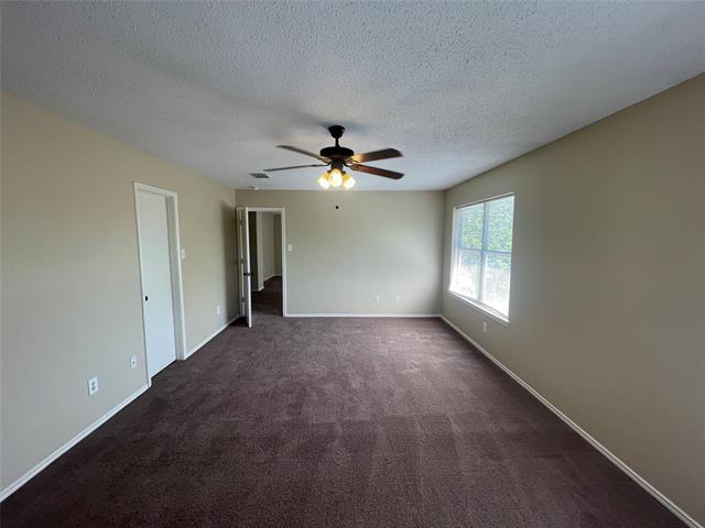 Building Photo - 640 Gibson St