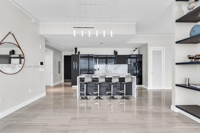 Building Photo - 1451 Brickell Ave