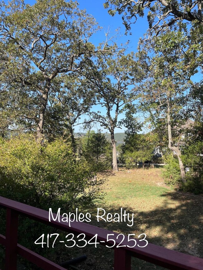 Building Photo - NEW LISTING - 3 bedroom, 2.5 bath in Ridgedale, MO near Big Cedar Lodge