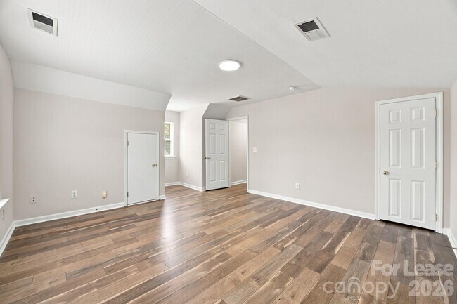 Building Photo - 1748 Chinchester Ln