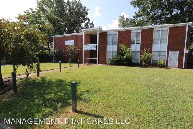 Primary Photo - 3471 Douglass Ave