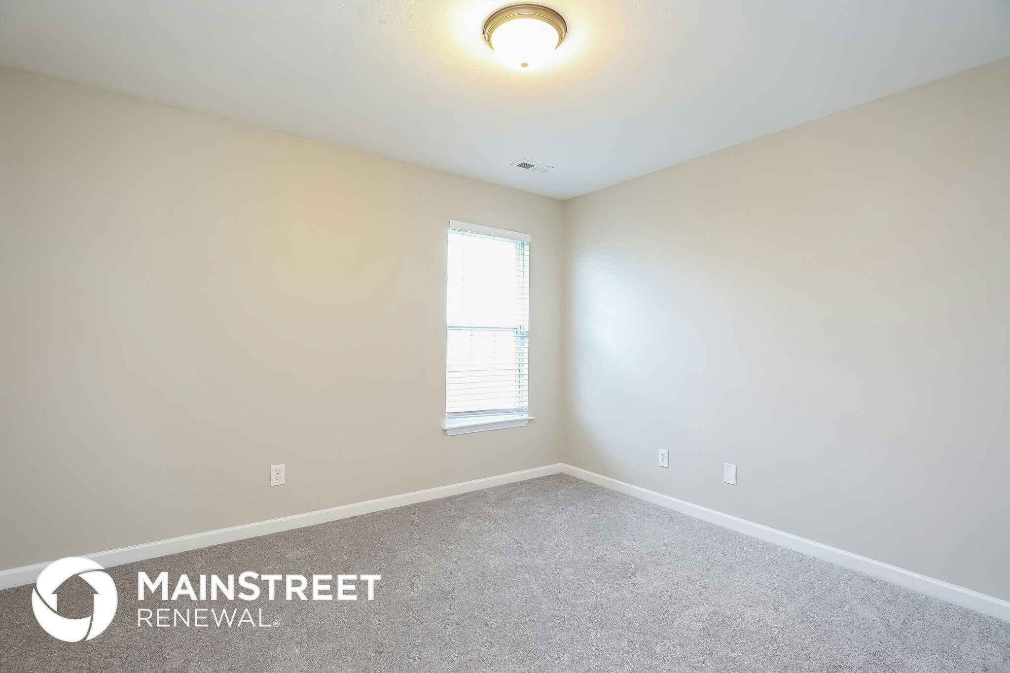 Building Photo - 5902 Laurel Creek Ct