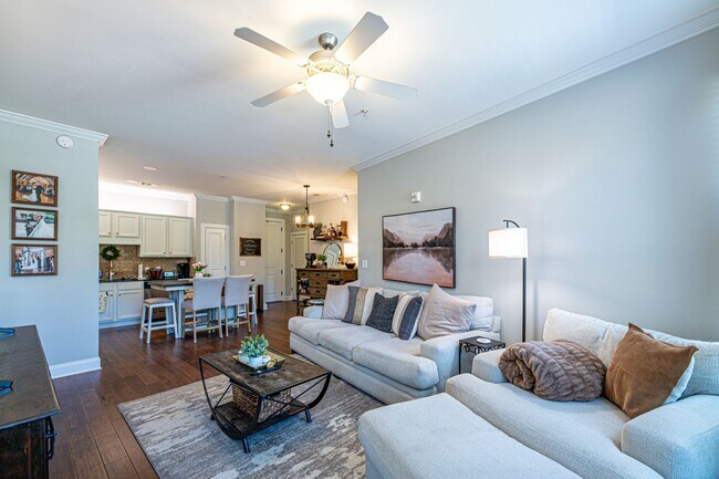 Building Photo - Knoxville 37920 - Riverfront Condo for Rent - 2 Bedroom, 2 Bath - CityView at Riverwalk - Contact...