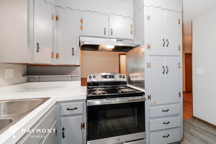 Building Photo - 4201 S Delaware Ave