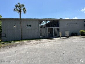 Building Photo - 5844 Justina Ct