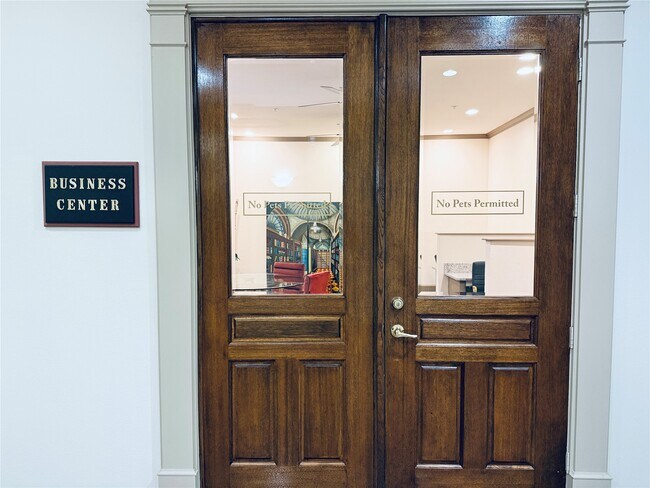 Building Photo - 2400 McCue Rd