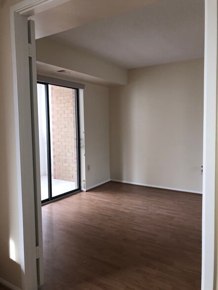 2nd Bedroom - 15115 Interlachen Dr