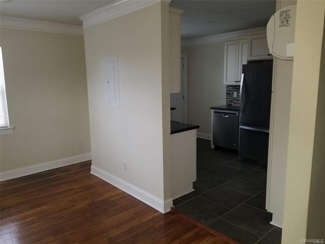 Building Photo - 301 N Capitol Pkwy