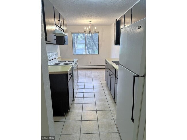 Building Photo - 539 S Wasson Ln