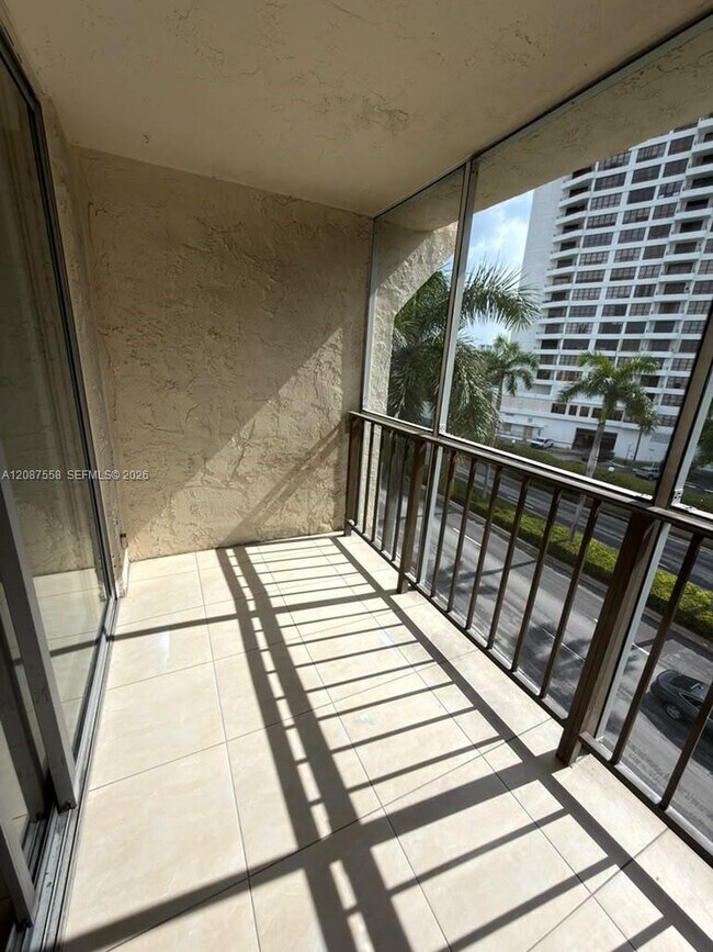 Building Photo - 501 Three Islands Boulevard