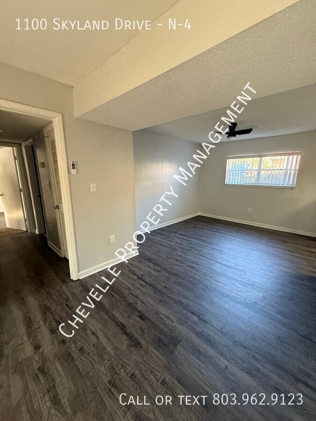 Building Photo - 1100 Skyland Dr