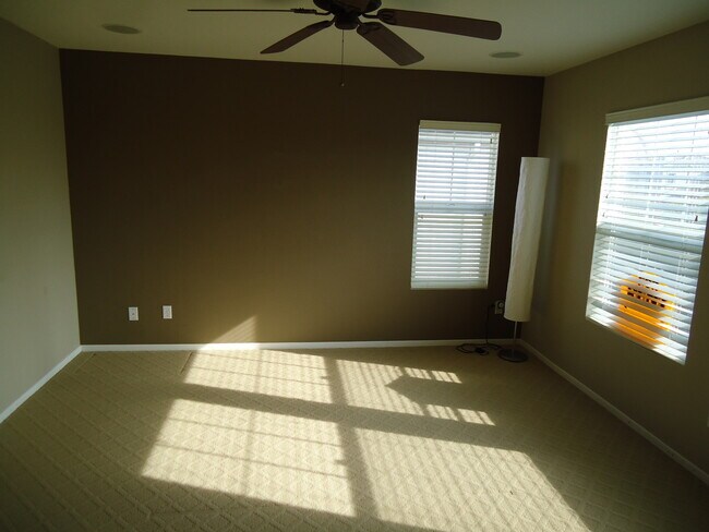 Building Photo - 1864 Platte River Ln