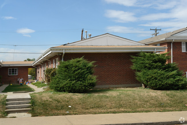 Building Photo - Frederick Court