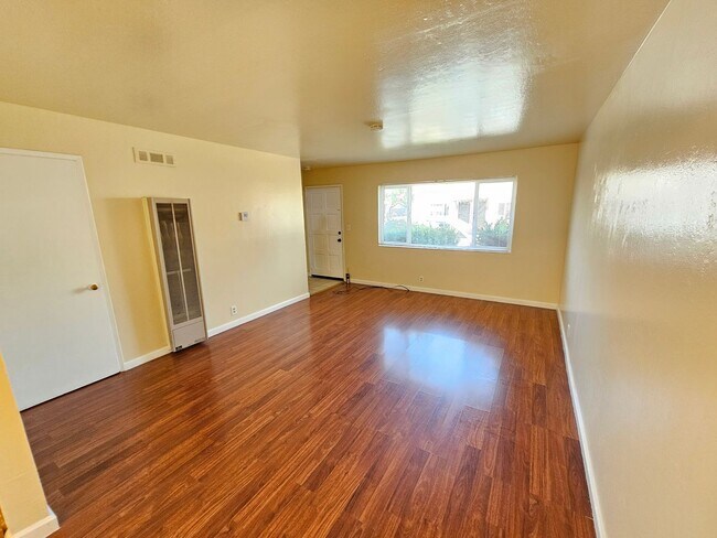 Building Photo - 1780 Senter Rd