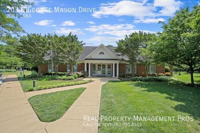 Building Photo - 203 N George Mason Dr