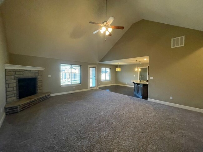 Building Photo - Beautiful 4BD in Battlefield, MO