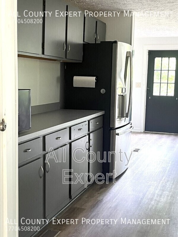 Building Photo - 375 Bethesda Trail