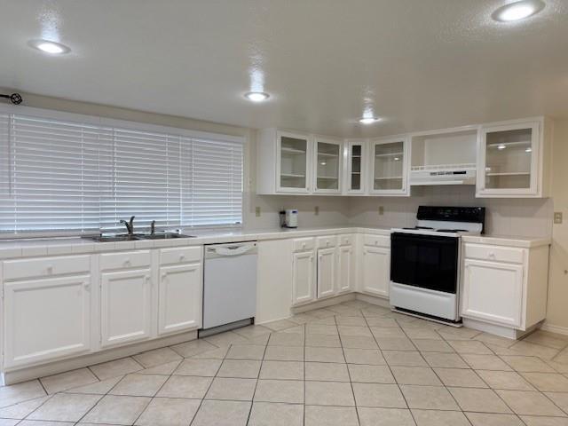 Building Photo - 3011 Meadowview Dr