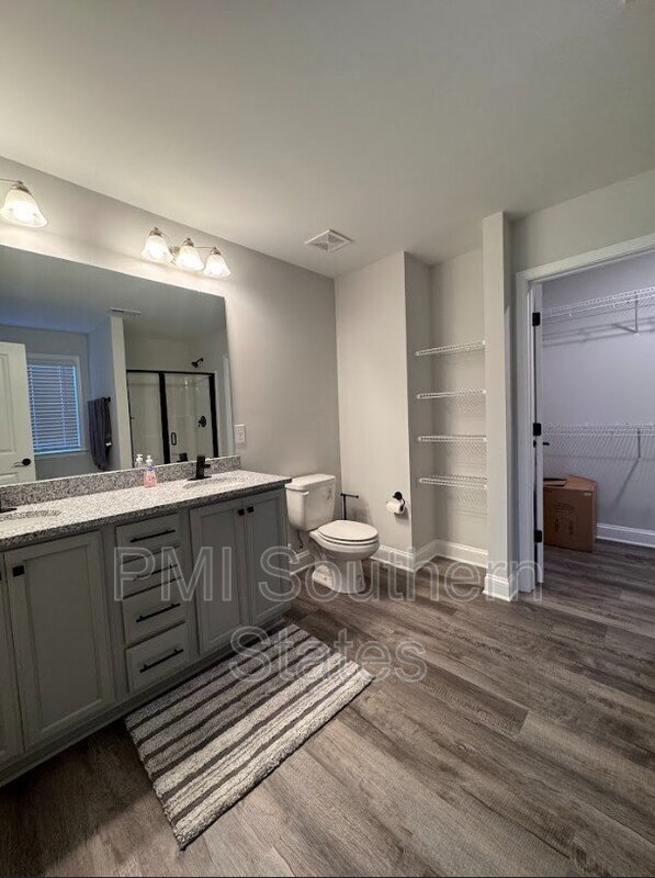 Building Photo - 33 Snowmill Rd