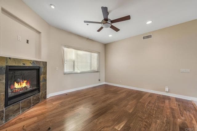 Building Photo - 4064 1St Ave