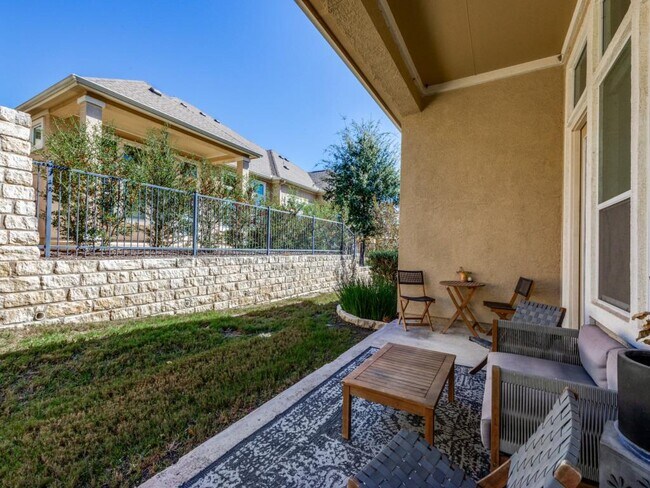 Building Photo - 15224 Glen Heather Dr