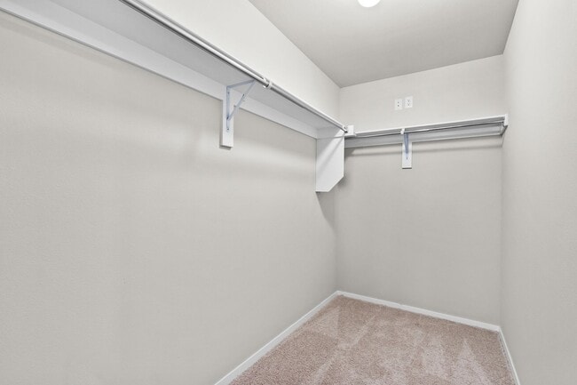 Building Photo - Gorgeous home ready for you!