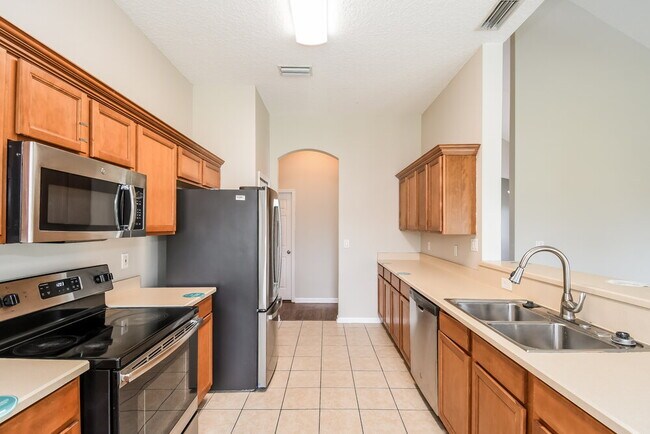 Building Photo - 9286 Hawkeye Dr