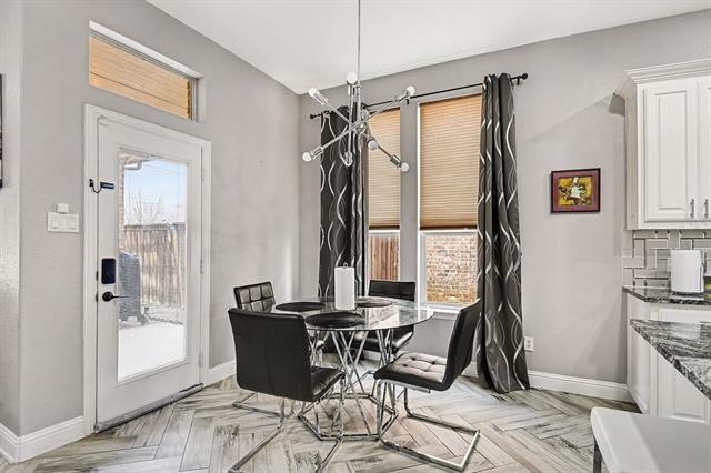 Building Photo - 3153 Well Springs Dr