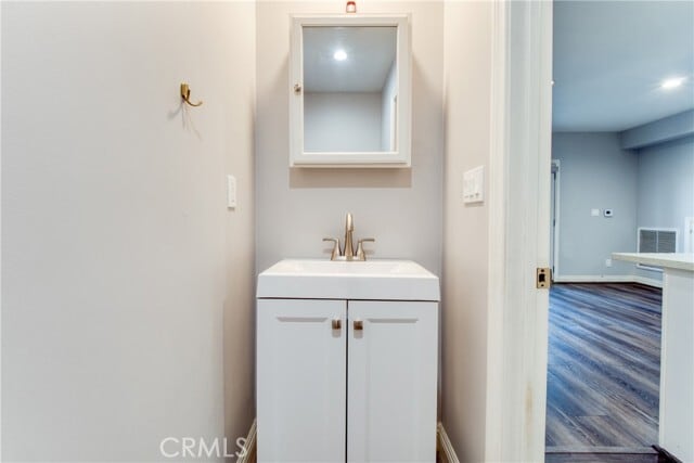 Building Photo - 7794 Skyhill Dr