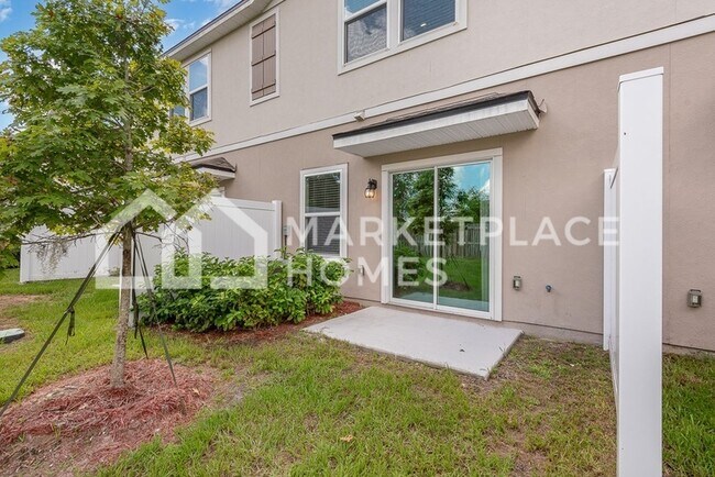 Building Photo - 9093 Gifford Dr