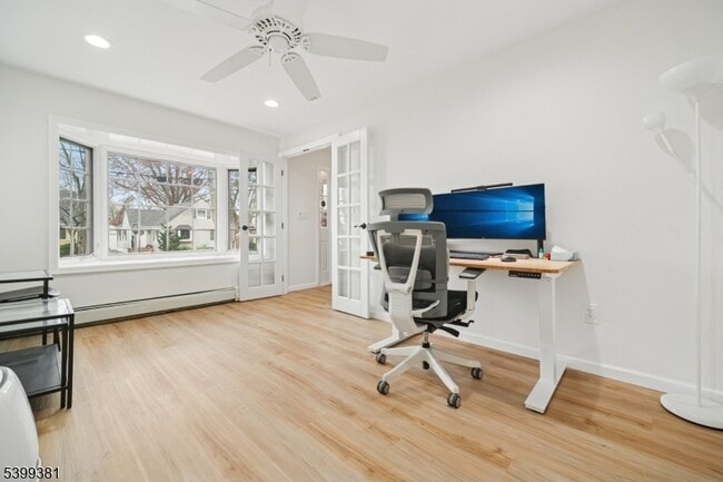 Building Photo - 17 Edison Dr