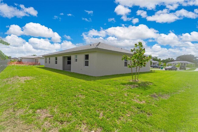 Building Photo - 13283 SW 188th Terrace