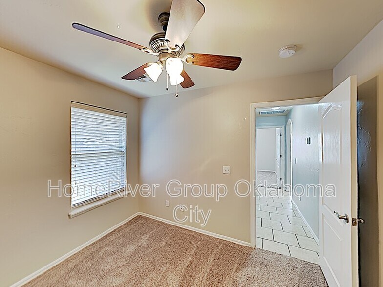 Building Photo - 2708 Busheywood Dr