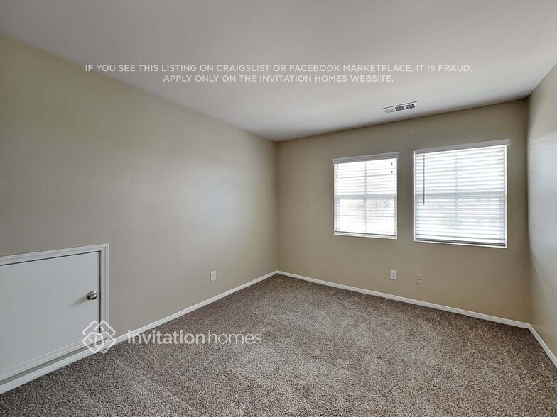 Building Photo - 7502 Sultana Ave