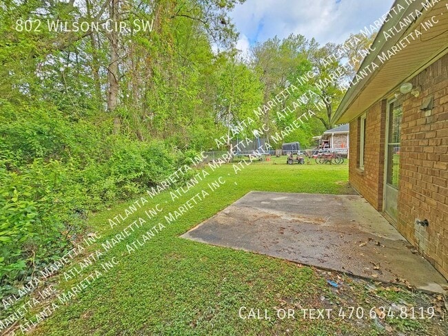 Building Photo - 802 Wilson Cir SW