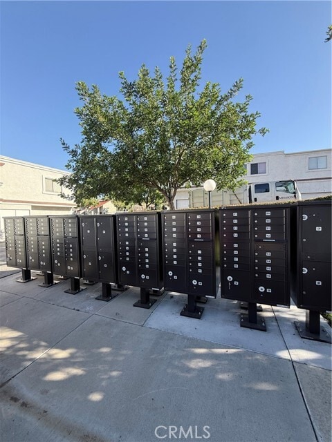 Building Photo - 24316 Sylvan Glen Rd