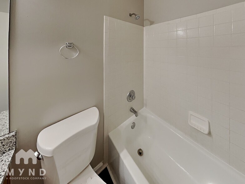 Building Photo - 12382 Silent Brook Trail N